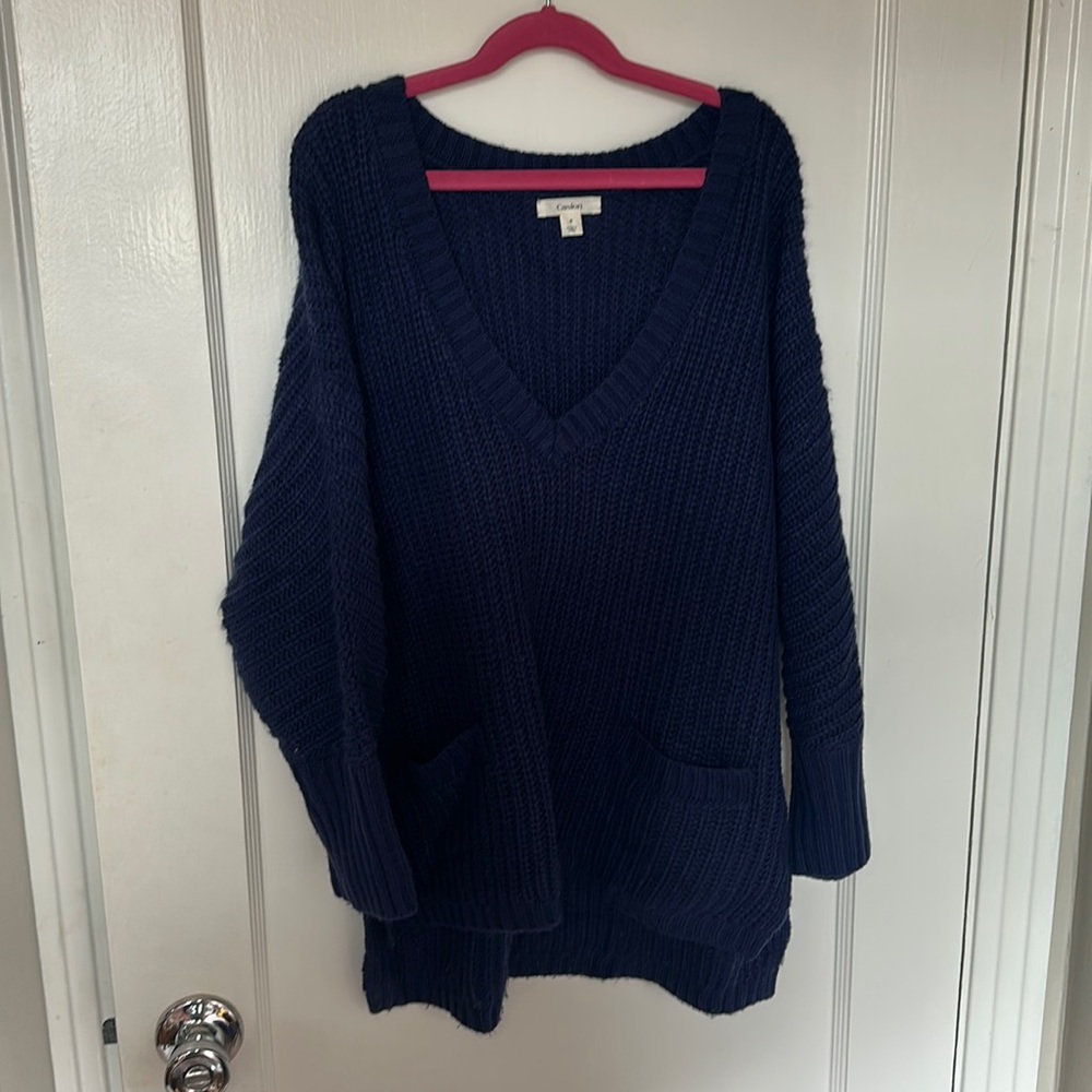 Caslon Navy blue knit slouch top. Size S.